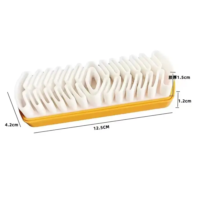 Brosse de nettoyage pour chaussures en daim
