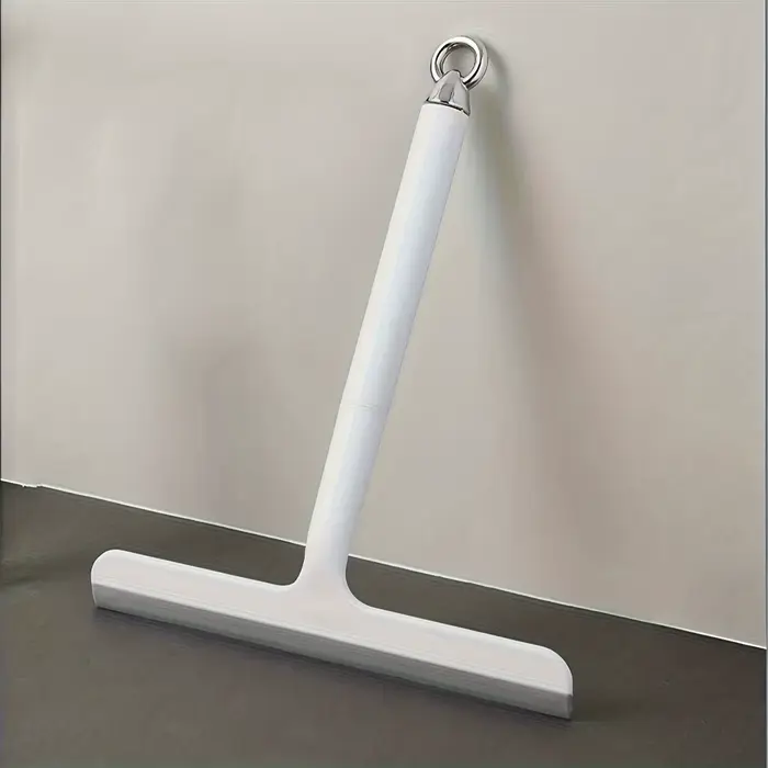 Nettoyeur de surfaces en verre