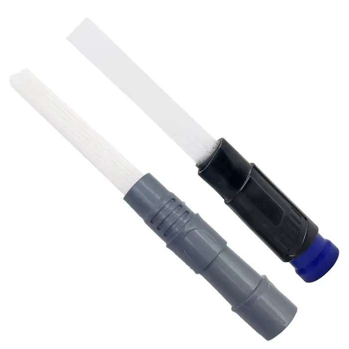 Petit brosse de nettoyage type aspirateur universel