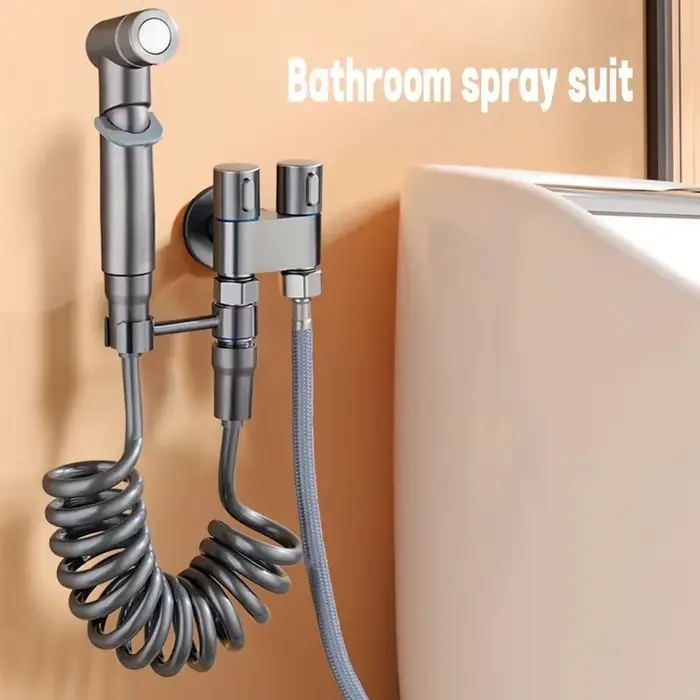 Kit de pulvérisation pour toilettes