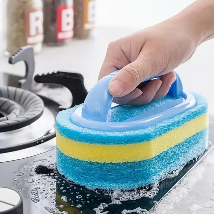 Brosse de nettoyage ménager avec manche