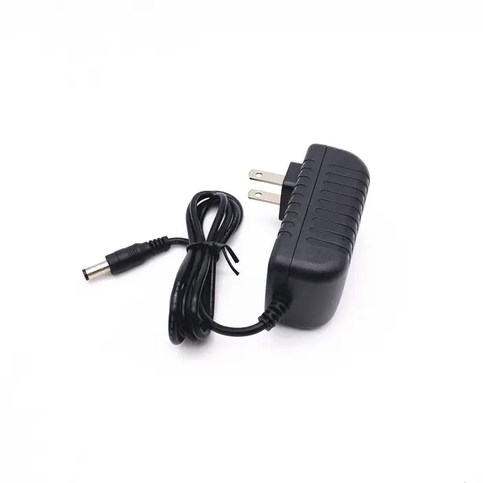 Adaptateur secteur pour aspirateur robot
