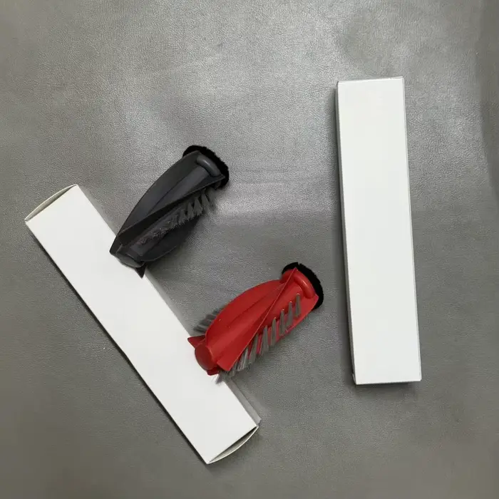 Accessoires pour aspirateur robot Roborock S10 MaxV Ultra / S9 MaxV Ultra : brosse principale, brosse latérale, chiffon de nettoyage, filtre HEPA, sac à poussière, pièces détachées