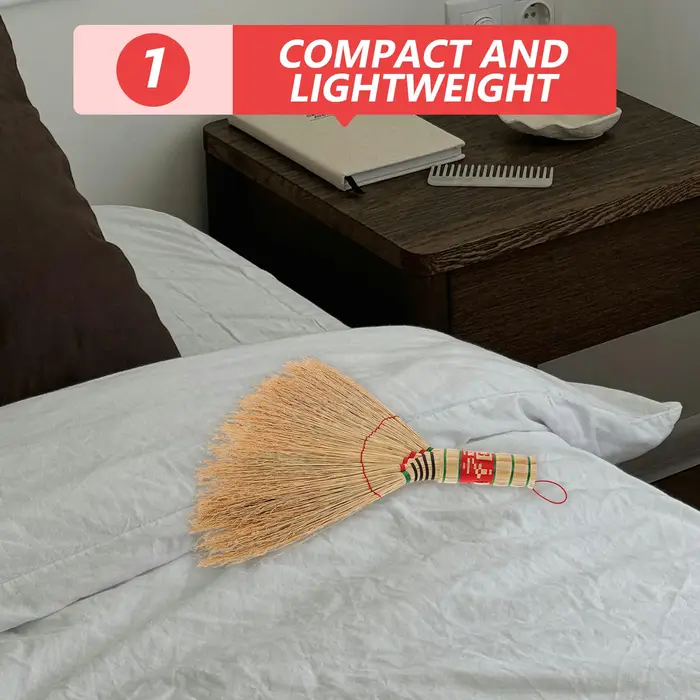 Petite brosse à main artisanale en paille souple tressée pour le nettoyage intérieur des bureaux, lits et canapés, fouet portable pour la maison.