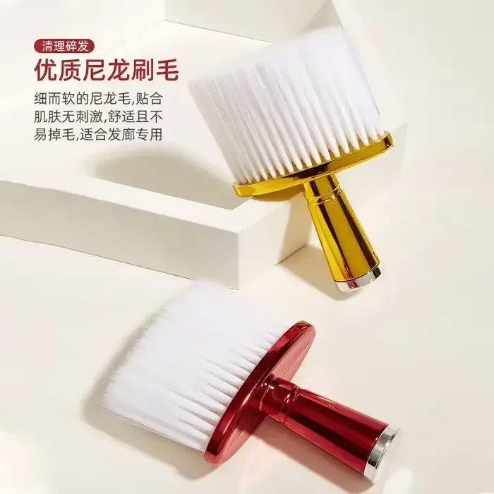 Brosse à poils souples en nylon pour balayer les cheveux