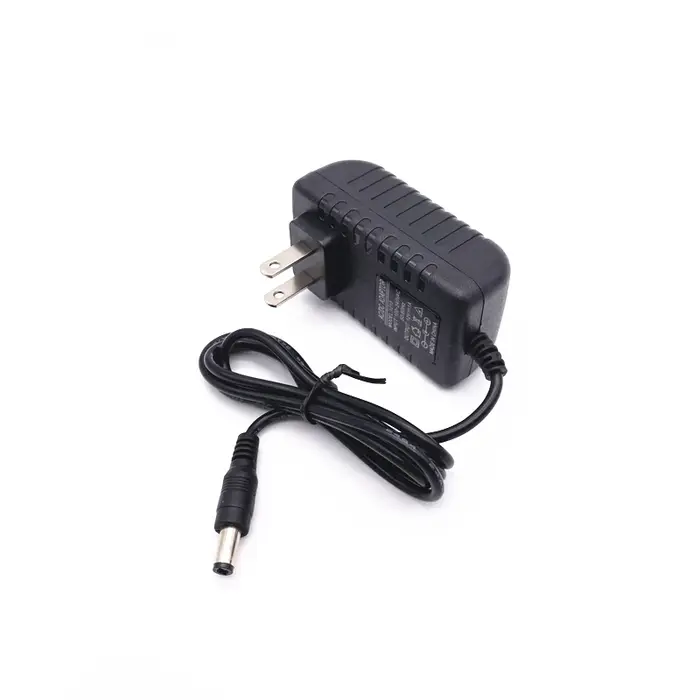 Adaptateur secteur pour aspirateur robot