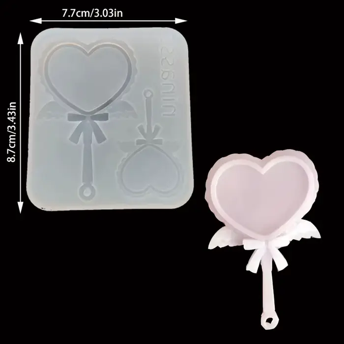Accessoire de femme de chambre en forme de plis faits et habnommée