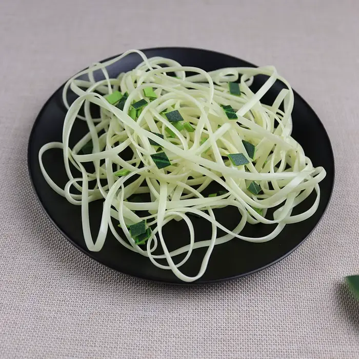 Simulation de nouilles en Miniature