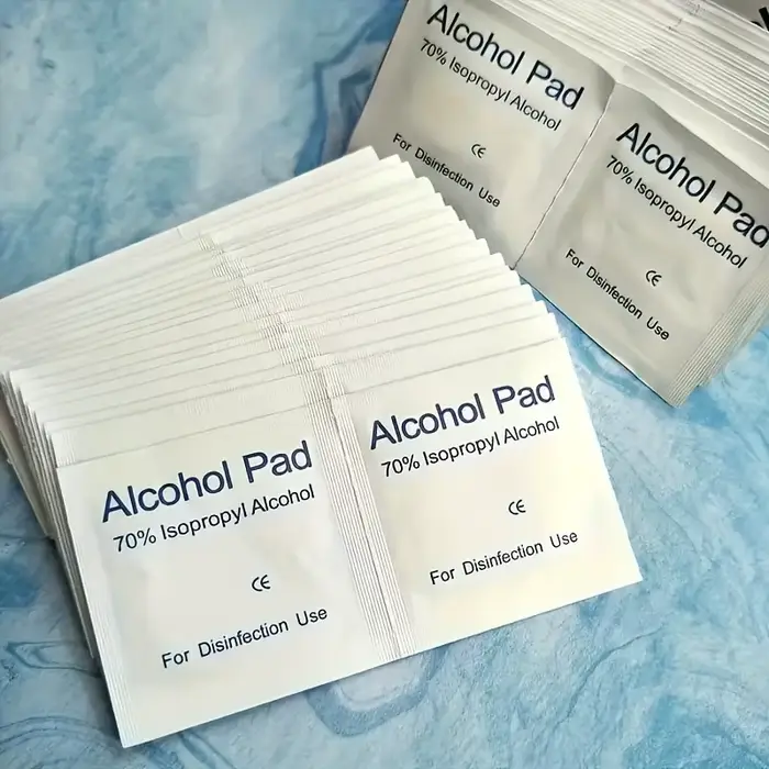 100 pièces de coton-tige désinfectant à l'alcool 75%