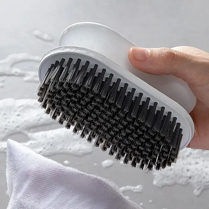 Brosse à récurer à poils souples, pour vêtements et chaussures, brosse de nettoyage Portable avec manche en plastique pour la maison