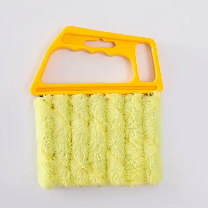 Brosse de nettoyage de vitres pour stores