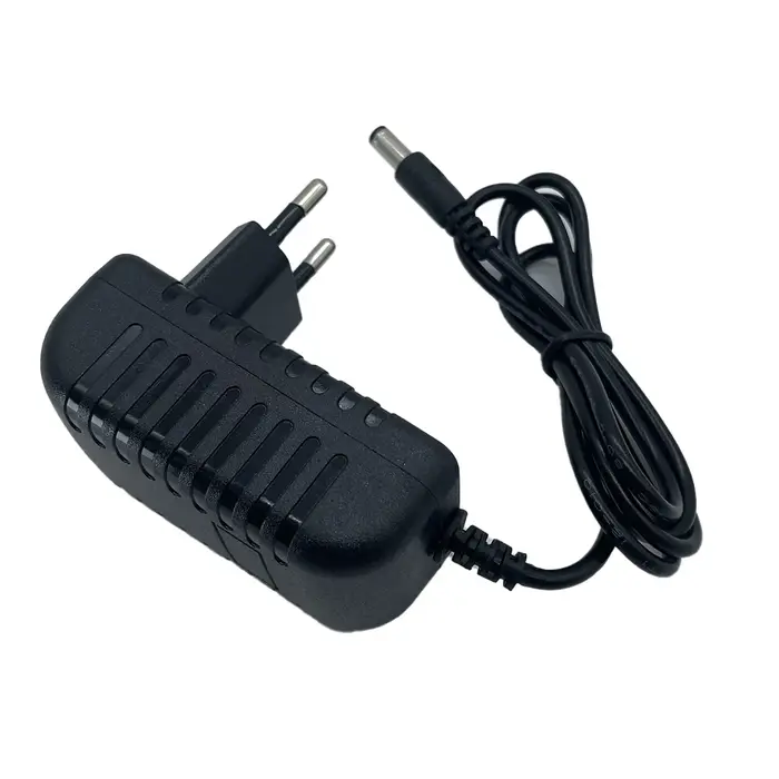 Câble de chargement rapide pour aspirateur à main sans fil Grundig VCP3830
