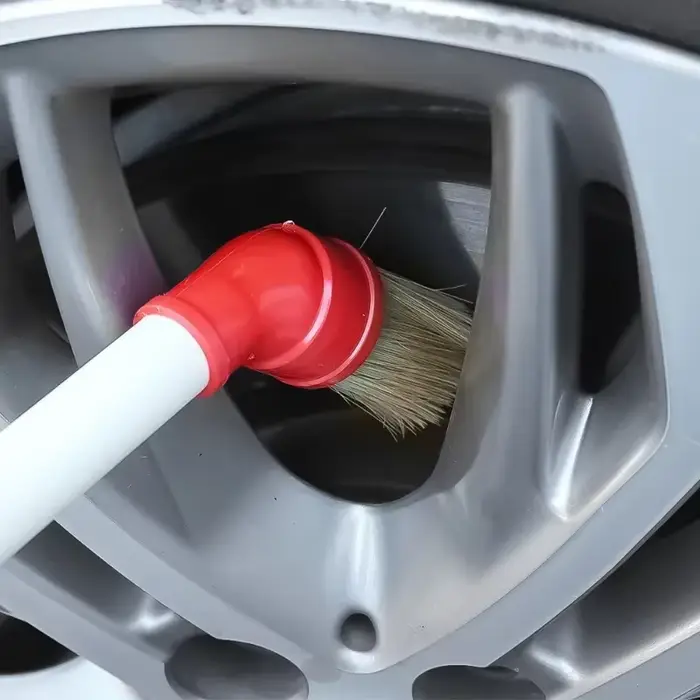 1-2 pièces Brosse de nettoyage pour pneus de voiture