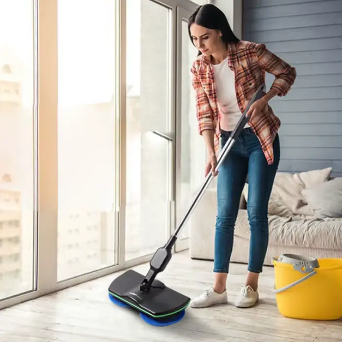 Vadrouille rotative électrique sans fil