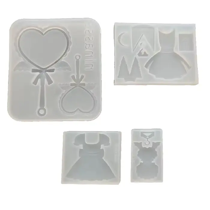 Accessoire de femme de chambre en forme de plis faits et habnommée