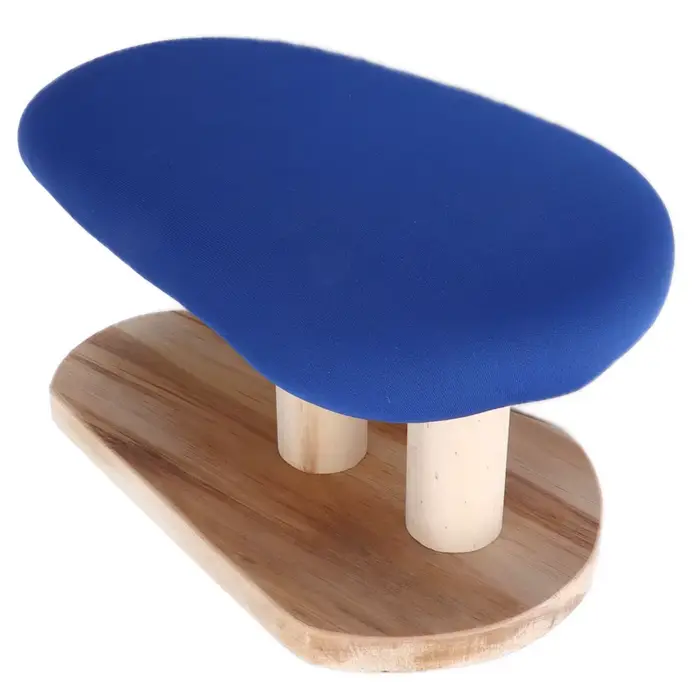 Planche à repasser pratique à bords élastiques
