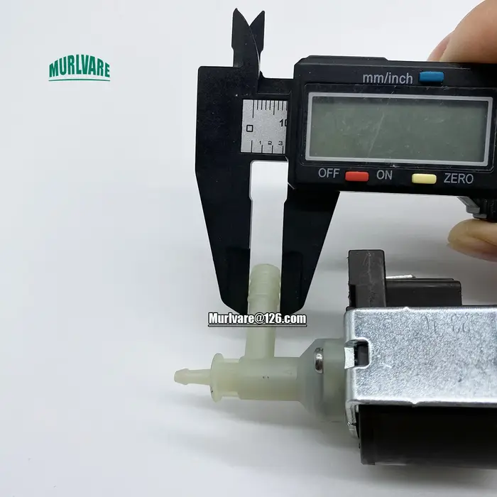 Pompe à eau solénoïde éventuelles M 20W 220V