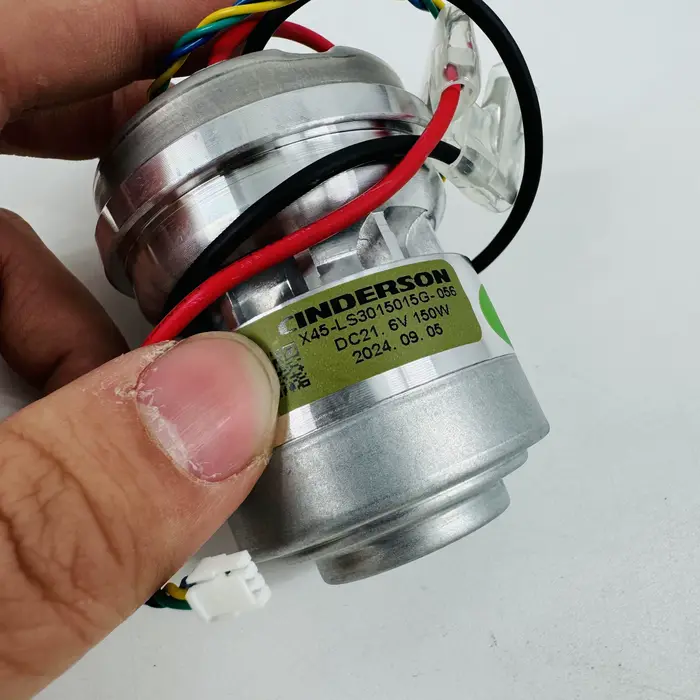 Nettoyeur de sols Roborock F25 LT