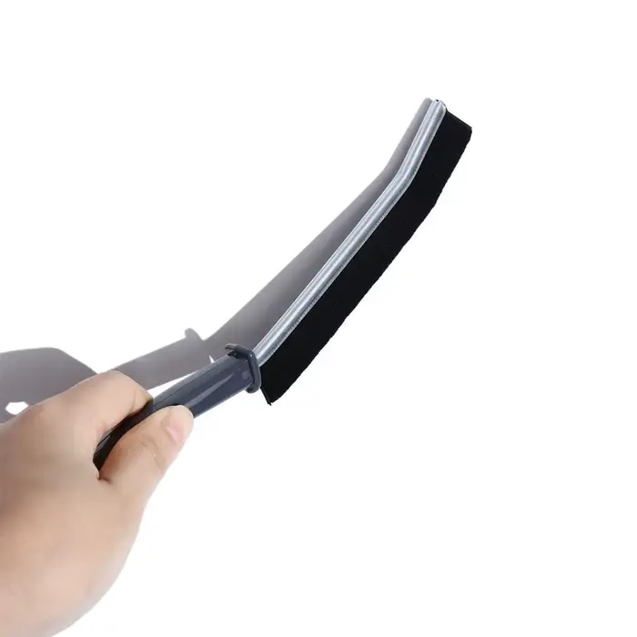Brosse de nettoyage à poils rigides pour joints étroits