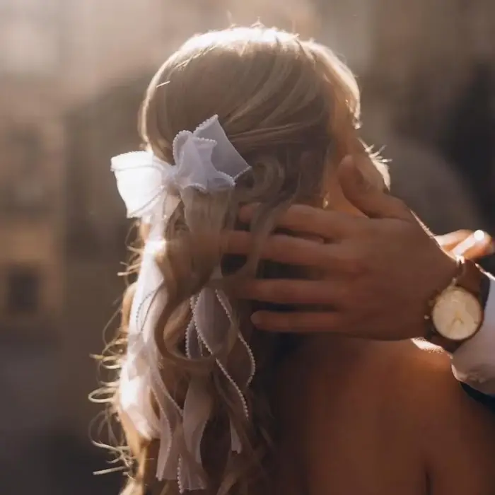 Accessoire pour cheveux de mariée : décoration