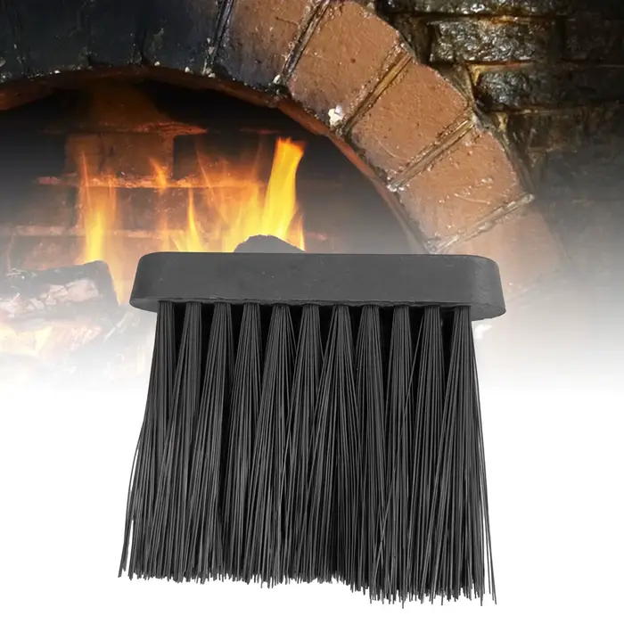 Brosse d'entretien pour cheminée
