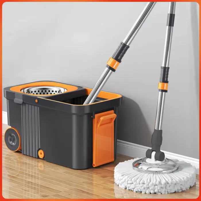Seau essoreur avec 6 recharges de rechange
