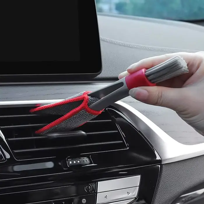 Brosse à poussière polyvalente pour voiture