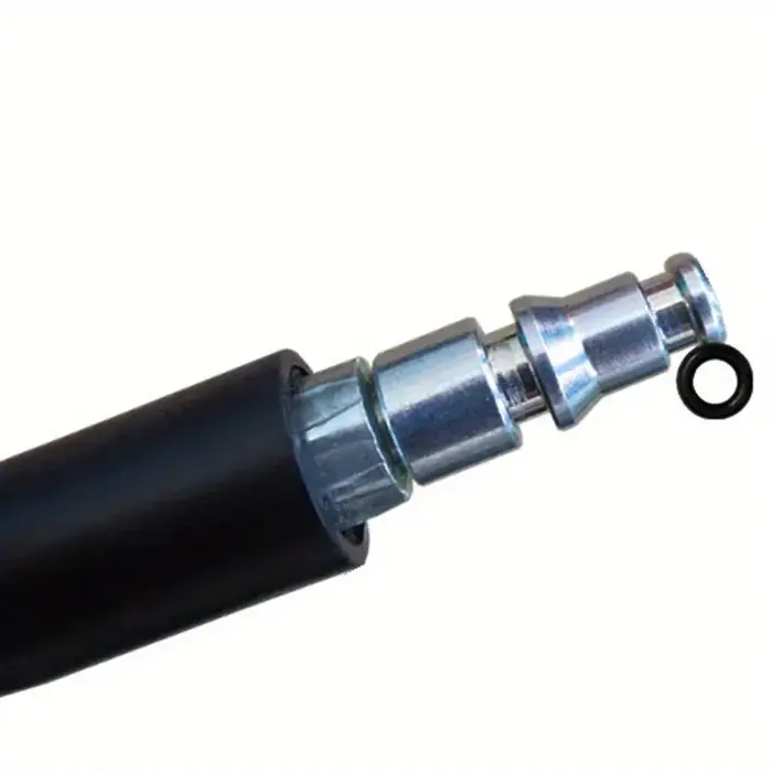 Sortie de nettoyage de pistolet à eau haute pression