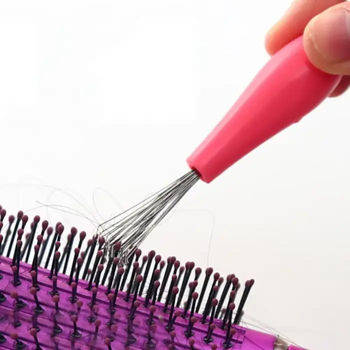 Nettoyeur de brosse à cheveux
