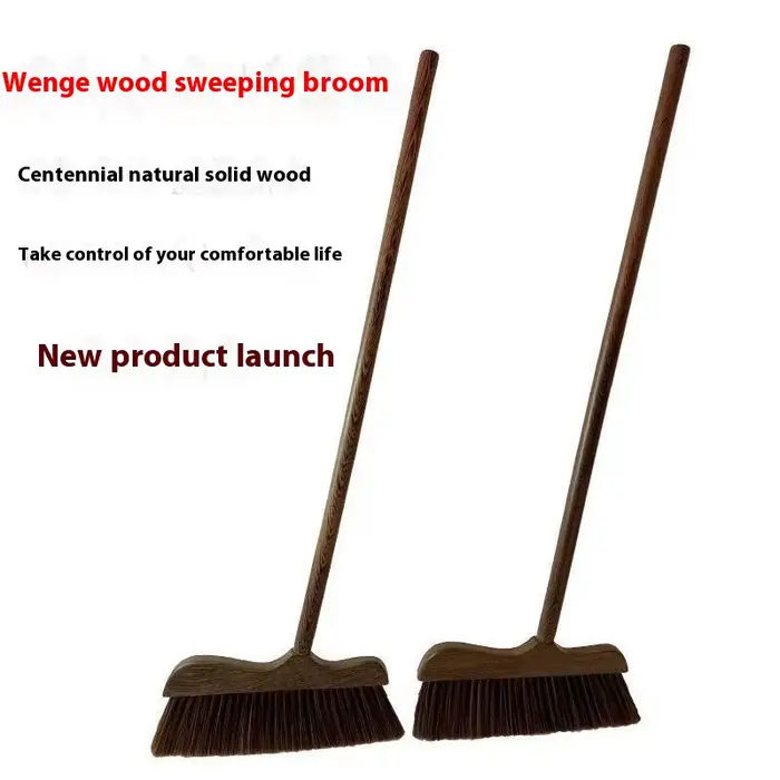 Balai pliable avec manche en bois coudé