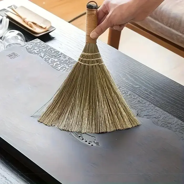 1 balai à herbe fait main, petit balai à poussière artisanal, outils de nettoyage, pour les services d'entretien ménager, les bureaux et les hôtels