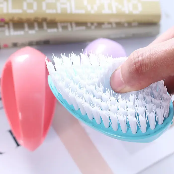 Brosse à linge multifonctionnelle pour la maison