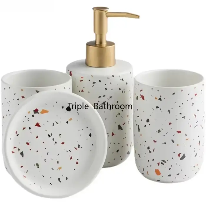 Accessoires de salle de bains de décoration