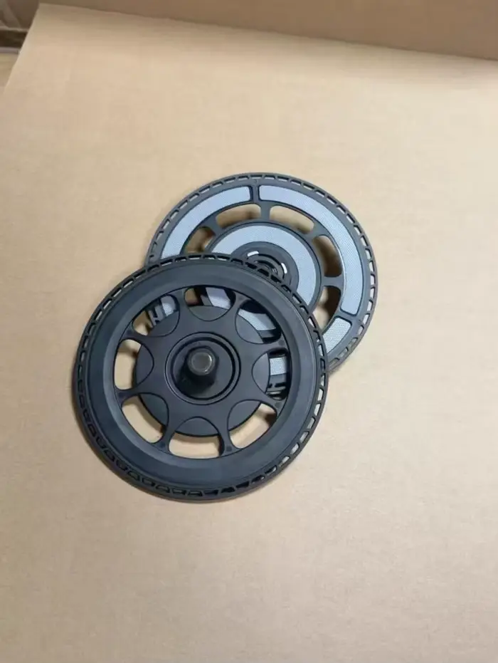 Accessoires pour aspirateur robot Roborock S10 MaxV Ultra / S9 MaxV Ultra : brosse principale, brosse latérale, chiffon de nettoyage, filtre HEPA, sac à poussière, pièces détachées