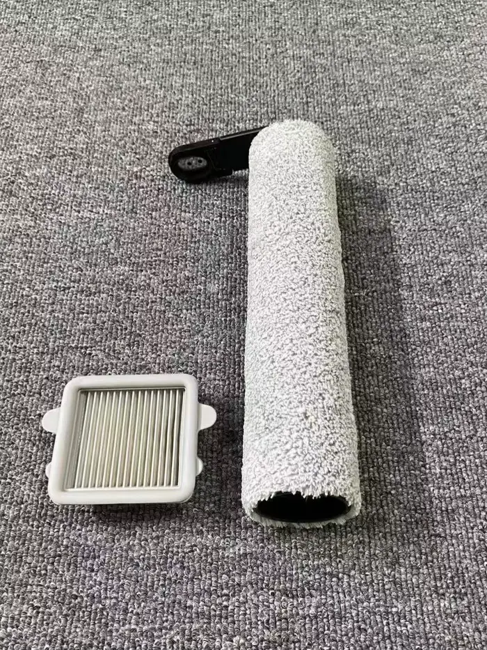 Aspirateur Roborock F25ACE : les consommables combinés de brosse et de filtre à rouleau d'origine ul
