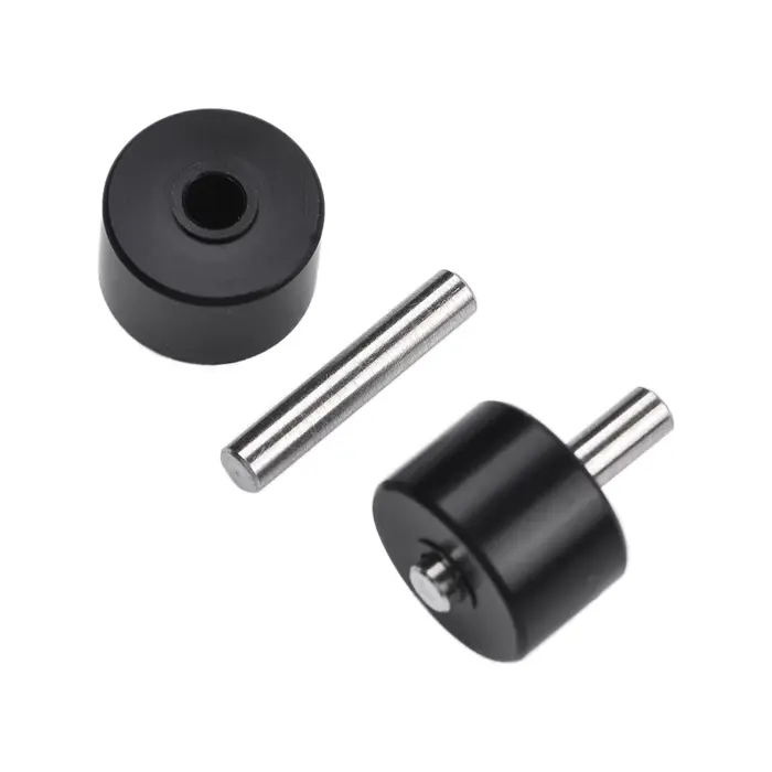 Roues d'aspirateur humide/sec