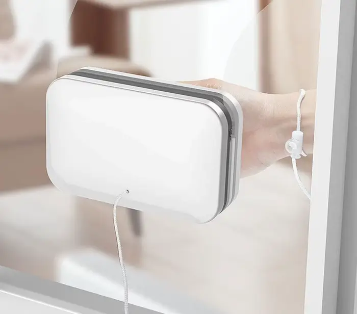 Gadget de nettoyage de vitres domestiques