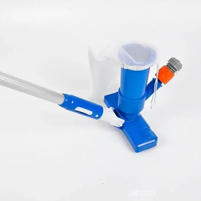 Aspirateur de piscine portable 40 pouces avec brosse pour le nettoyage des étangs et des spas