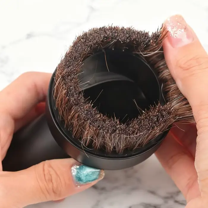 Tête de brosse d'aspirateur universelle