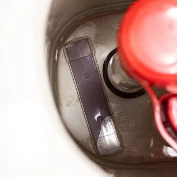 ​ ​ Nettoyeur de toilettes magnétique