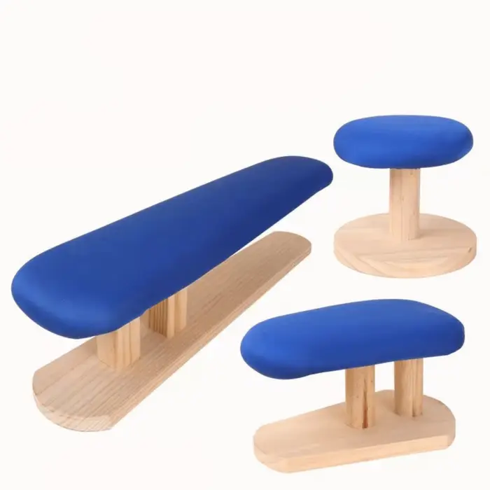Planche à repasser compacte pour table